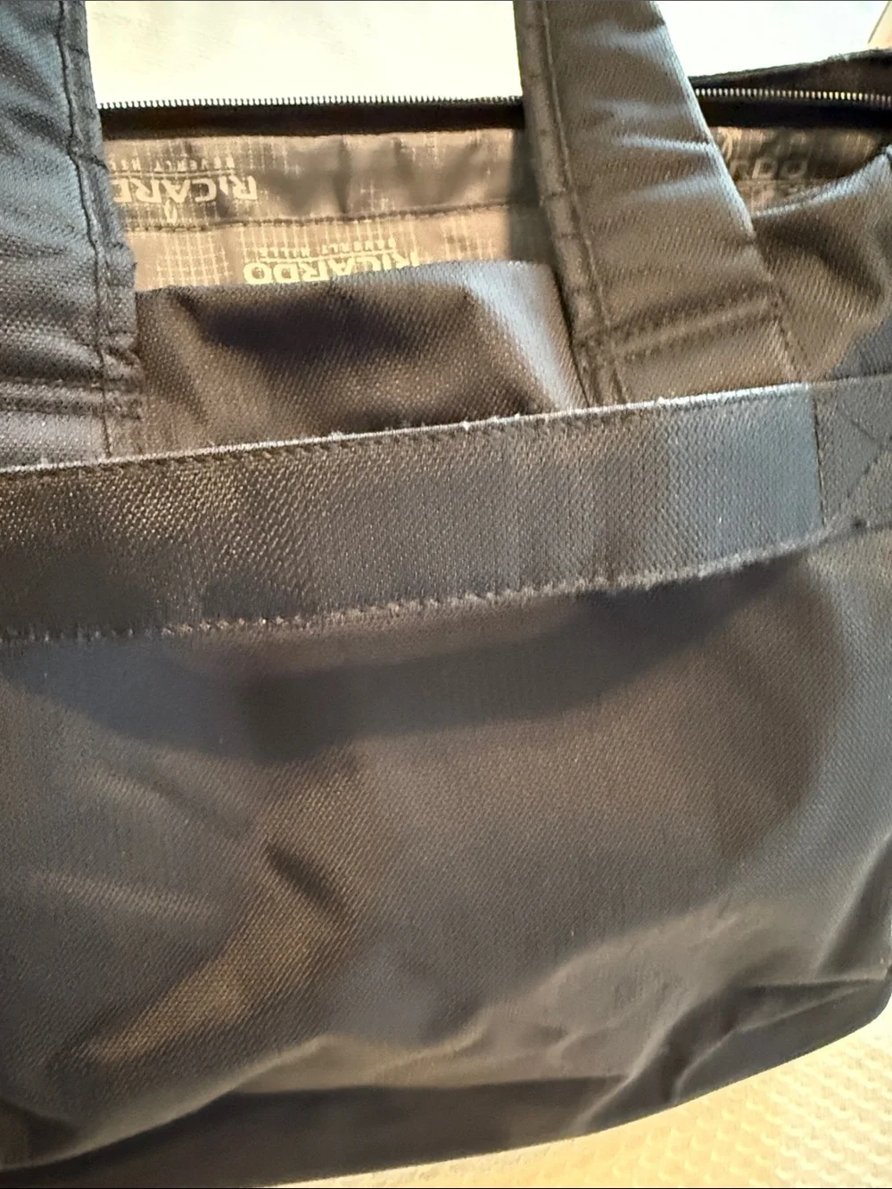 Ricardo Travel Tote Bag with Trolley Sleeve